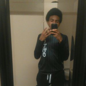 Meet your Posher, Leon